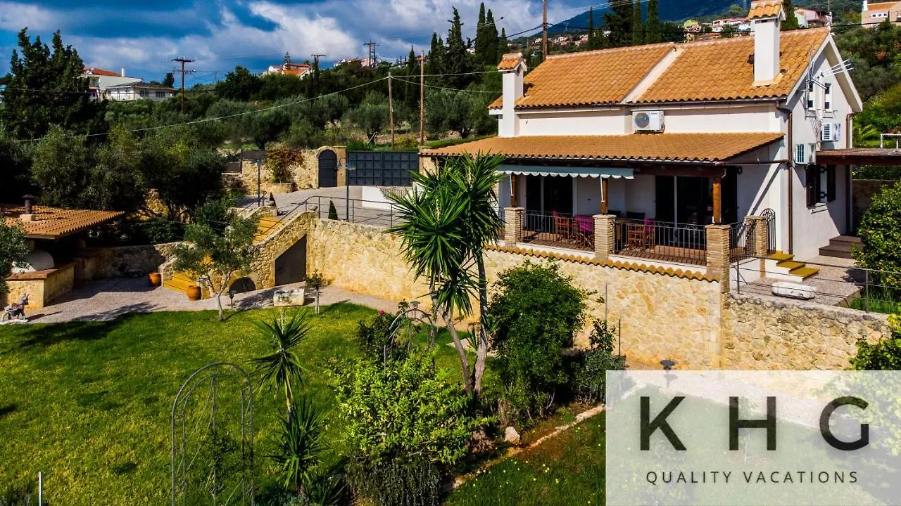 Сasa de vacaciones Villa Harmony In Lourdata Livathos  Grecia