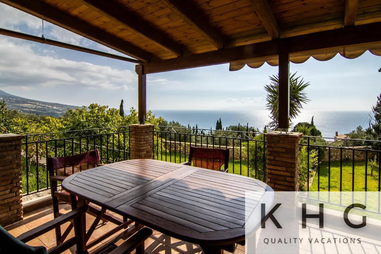 Villa Harmony In Lourdata Livathos  Livathos (Kefalonia)