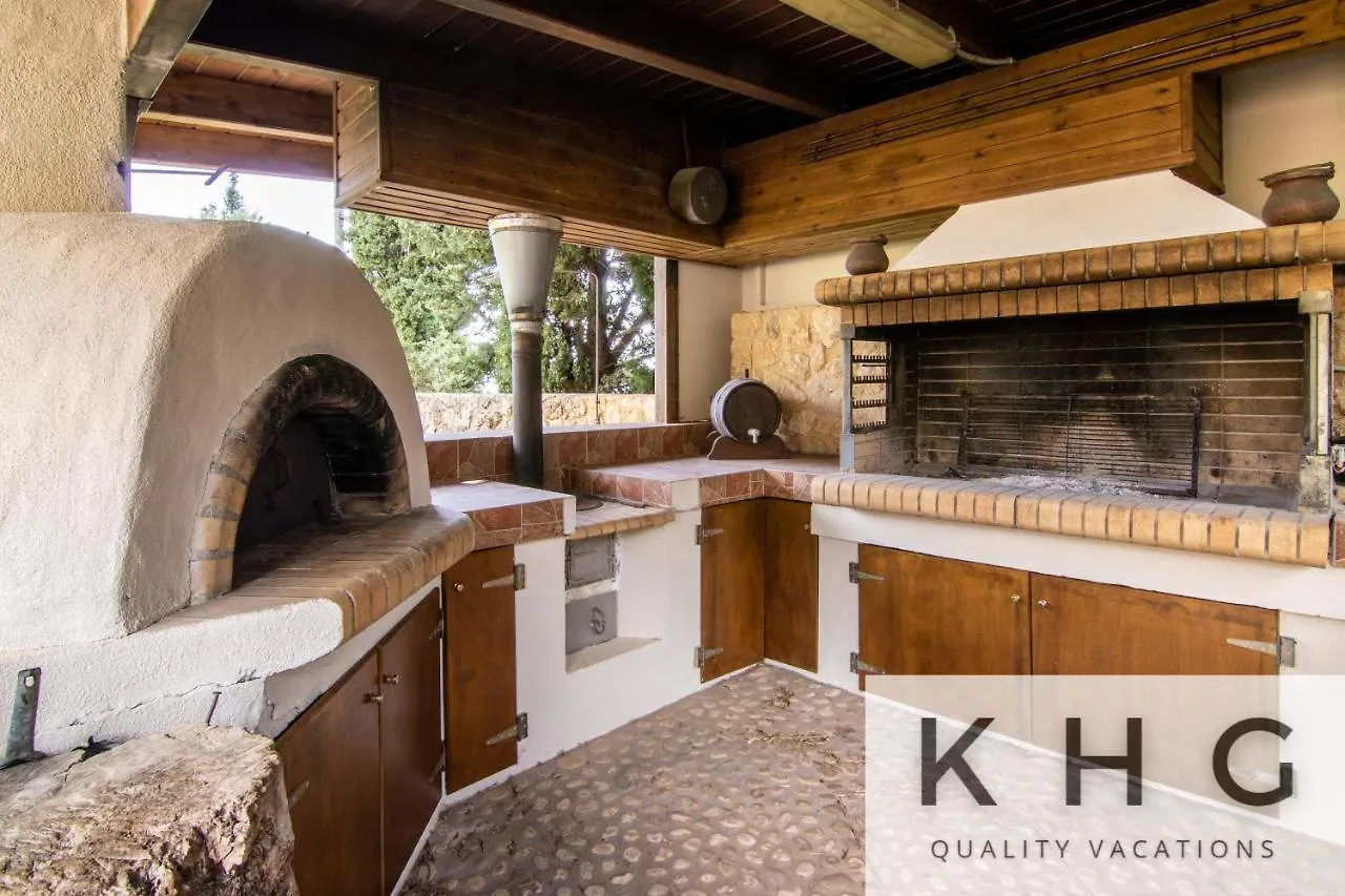 Сasa de vacaciones Villa Harmony In Lourdata Livathos